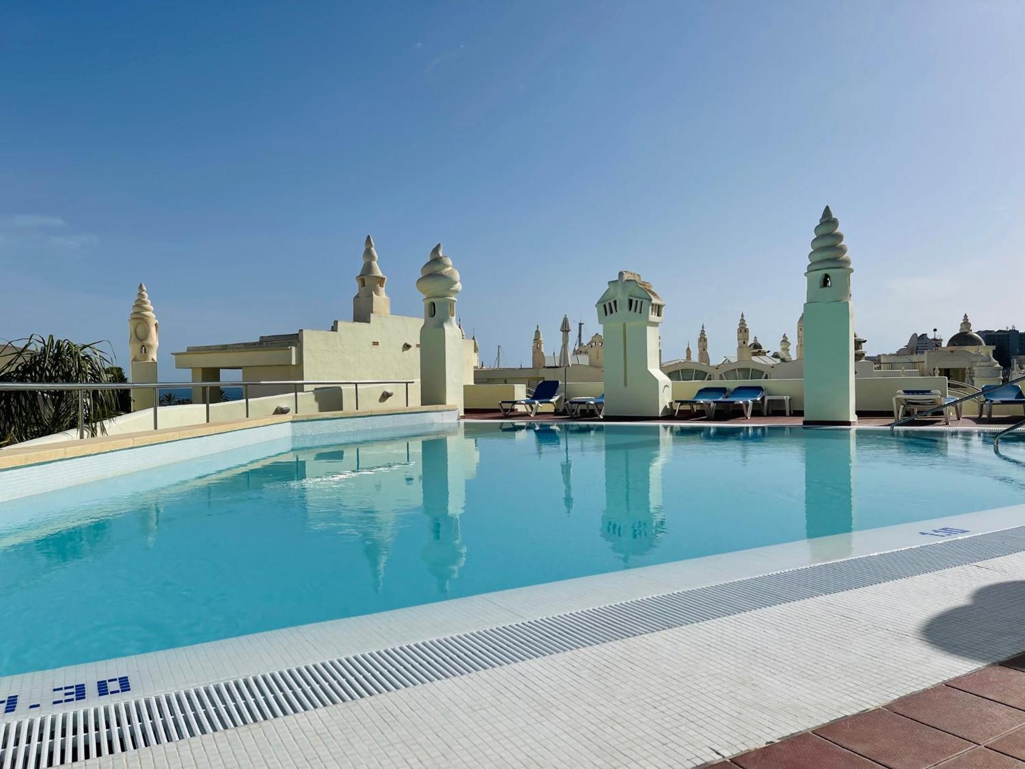 Апартаменты G&G Isla Marina Puerto Бенальмадена Экстерьер фото
